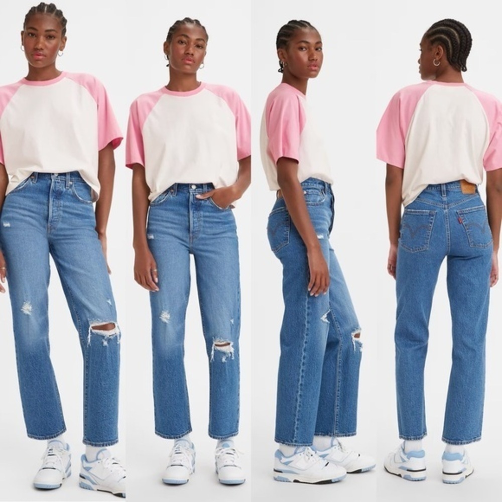 Levi’s Ribcage Straight Jeans Super High Rise 25x27 Light Wash